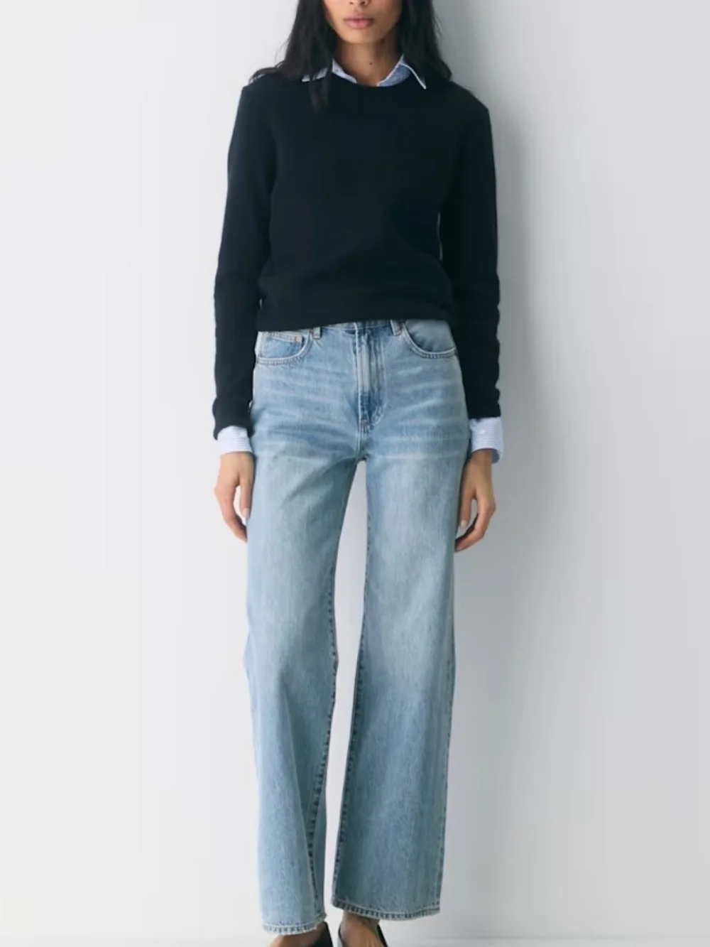 Aritzia's Denim Forum The Farrah Hi-Rise Wide | Blue Denim | Size 29 - Picture 1 of 11